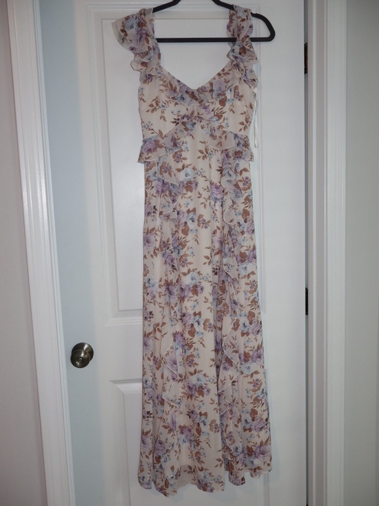 Francesca's Collections Dresses & Skirts - Francesca’s Cream Maxi Dress with Lavender and Brown Floral Print